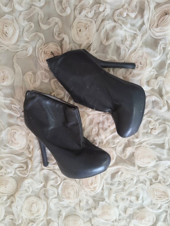 Shoes - Women’s Black High Heel Platform Ankle Booties
